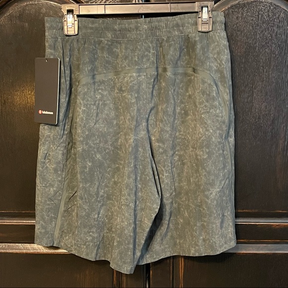 Lululemon Pace Breaker Short 9” LL - Picture 2 of 7